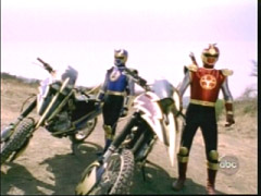 prns-ar-tsunamicycles02.jpg